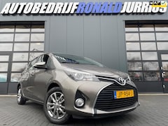 Toyota Yaris - 1.3 VVT-i Trend NL.Auto/2De Eigenaar/Trekhaak/Camera/Navigatie/Climatronic/Dealer Onderhou
