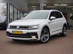 Volkswagen Tiguan - 1.4 TSI ACT Highline Business R-Line Automaat | Airco | Navigatie | Vol opties | Elek.Pakk