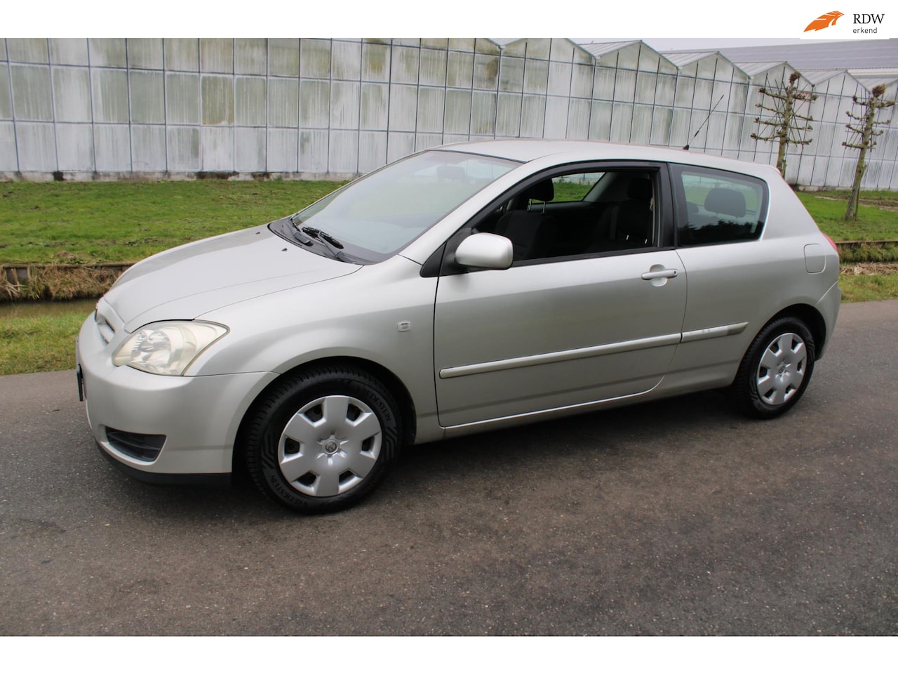 Toyota Corolla - 1.6 VVT-i Terra 1.6 VVT-i Terra - AutoWereld.nl