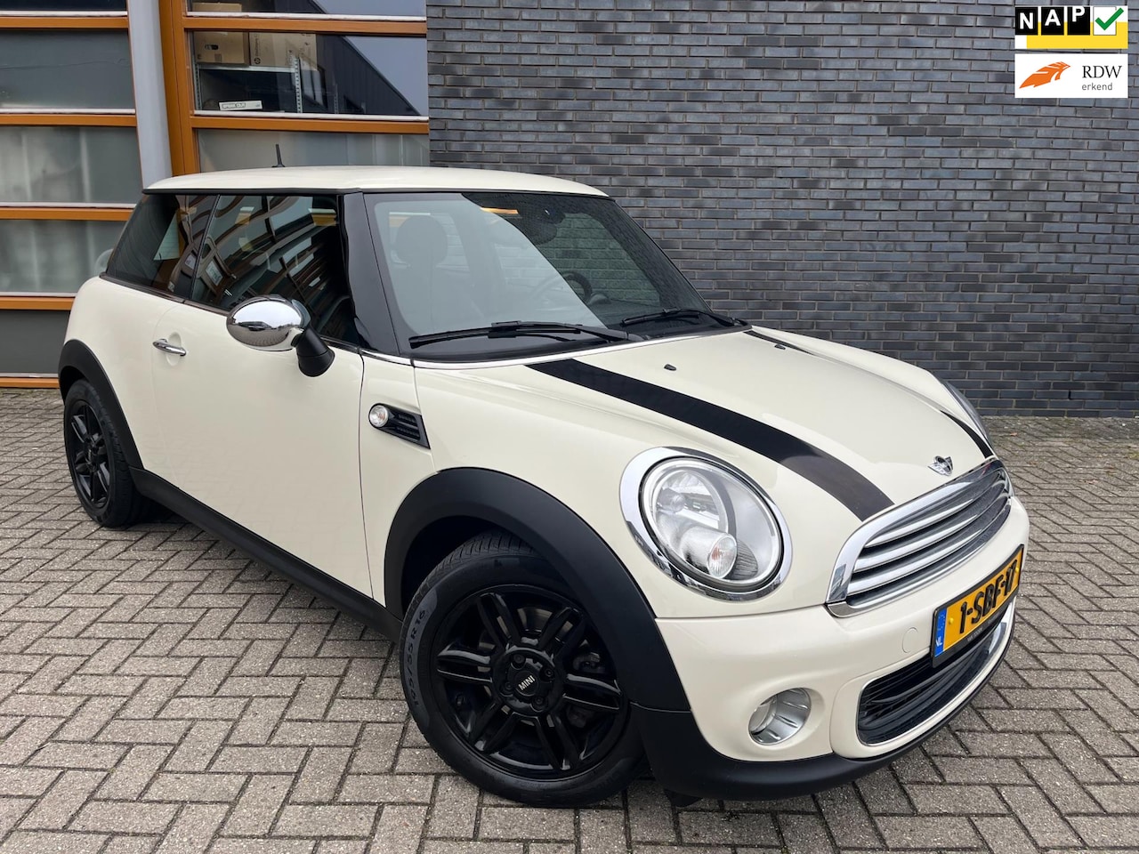 MINI One - Mini 1.6 Holland Street|Navi|Cruise|PDC|Bluetooth| - AutoWereld.nl