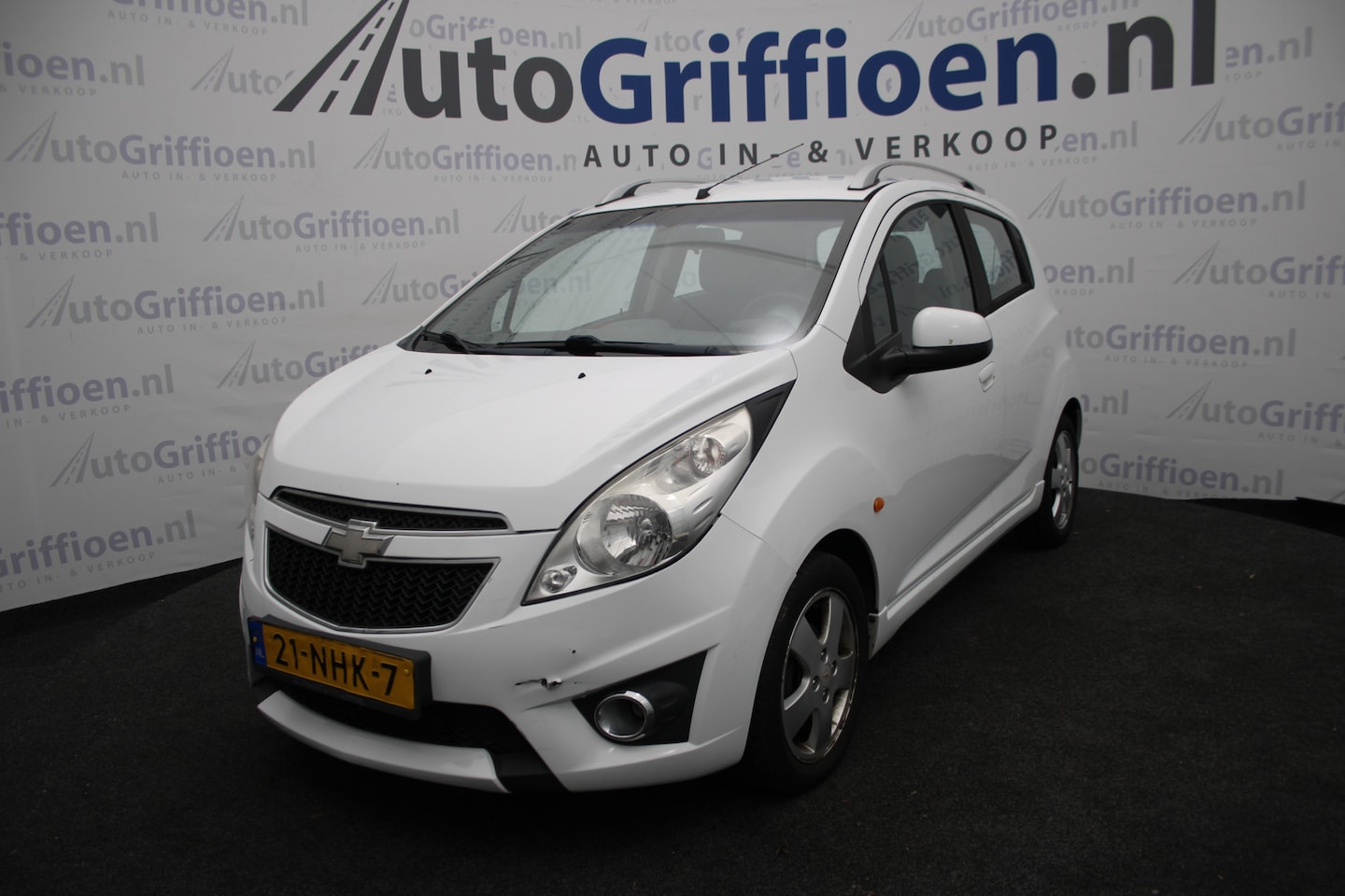 Chevrolet Spark - 1.2 16V LT nette 5-deurs met airco - AutoWereld.nl