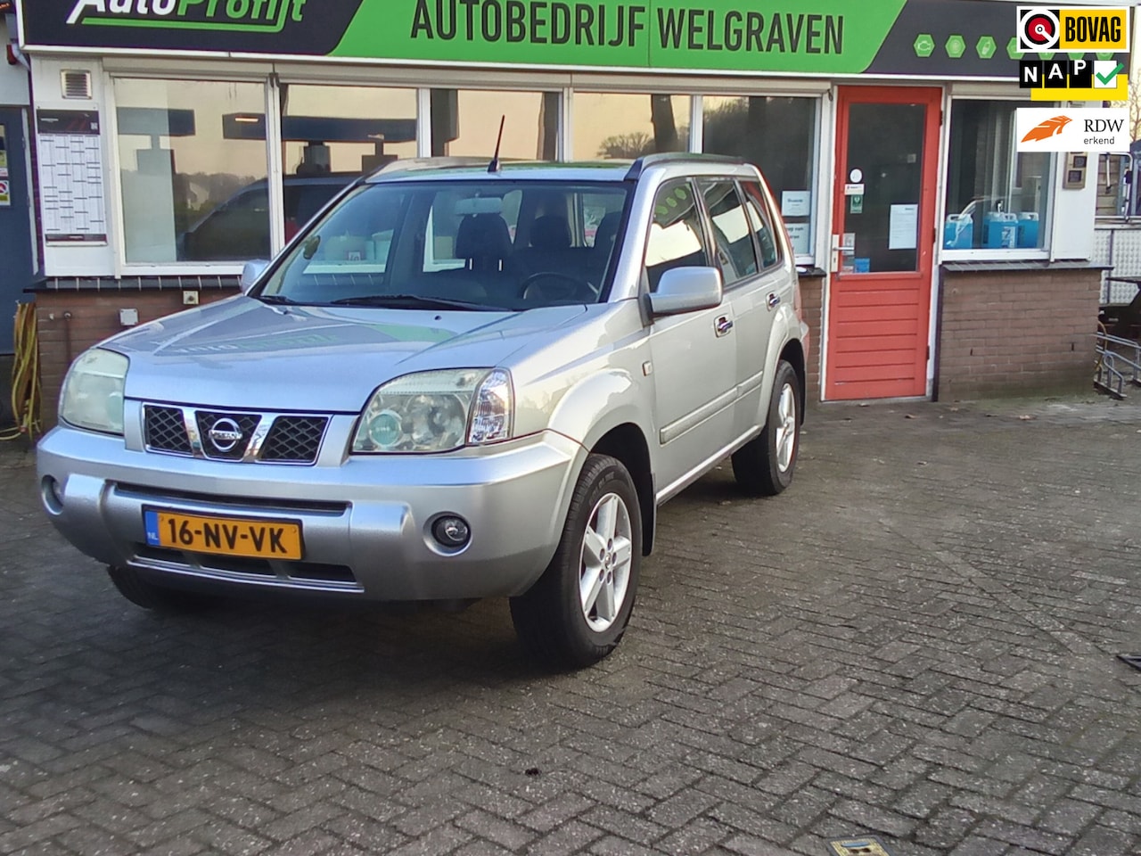 Nissan X-Trail - 2.5 Elegance 2.5 Elegance - AutoWereld.nl