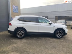 Volkswagen Tiguan Allspace - 1.5 TSI Highline Business R AUTOMAAT