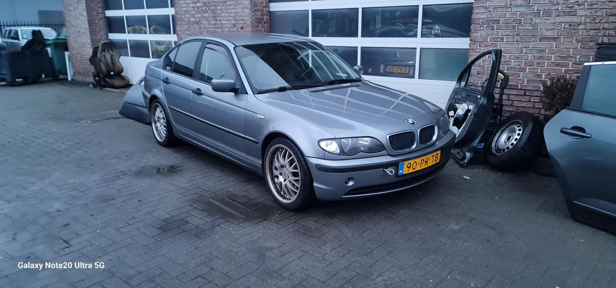 BMW 3-serie - 316i Black&Silver II BMW 318i Airco APK 27-7-26 inruil mog. - AutoWereld.nl