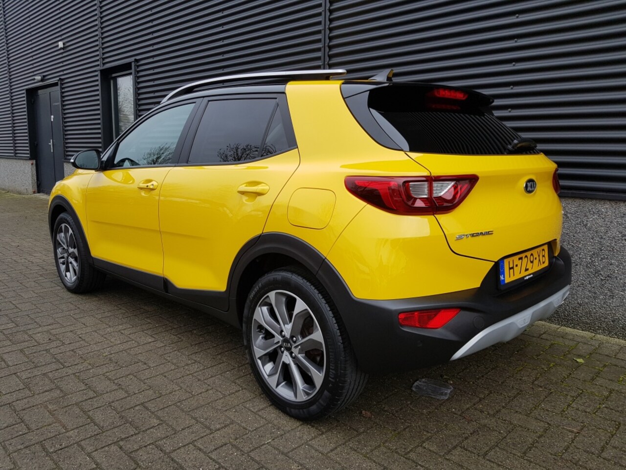 Kia Stonic - DynamicPlusLine 100PK