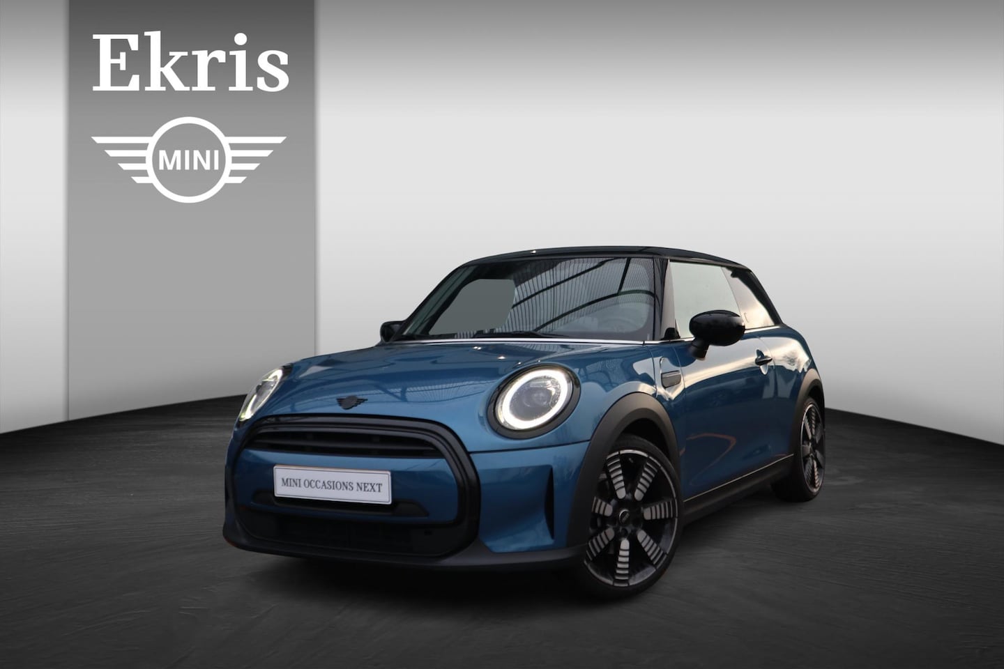 MINI Cooper - 3-Deurs | Leder | Achteruitrijcamera | Panoramadak | Comfort Acces - AutoWereld.nl
