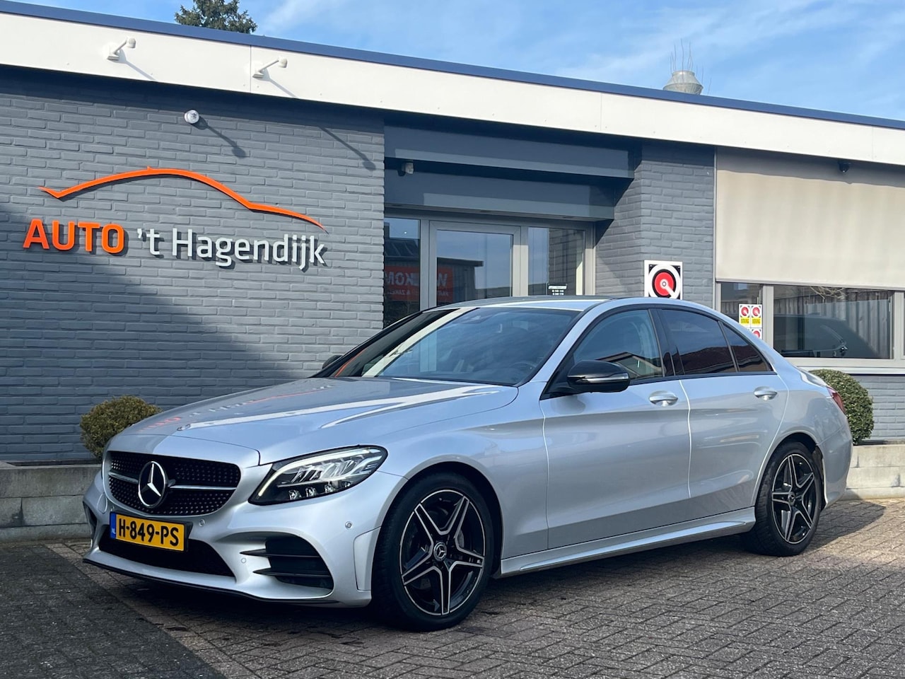 Mercedes-Benz C-klasse - 200 AUT AMG 19" leder night C200 - AutoWereld.nl