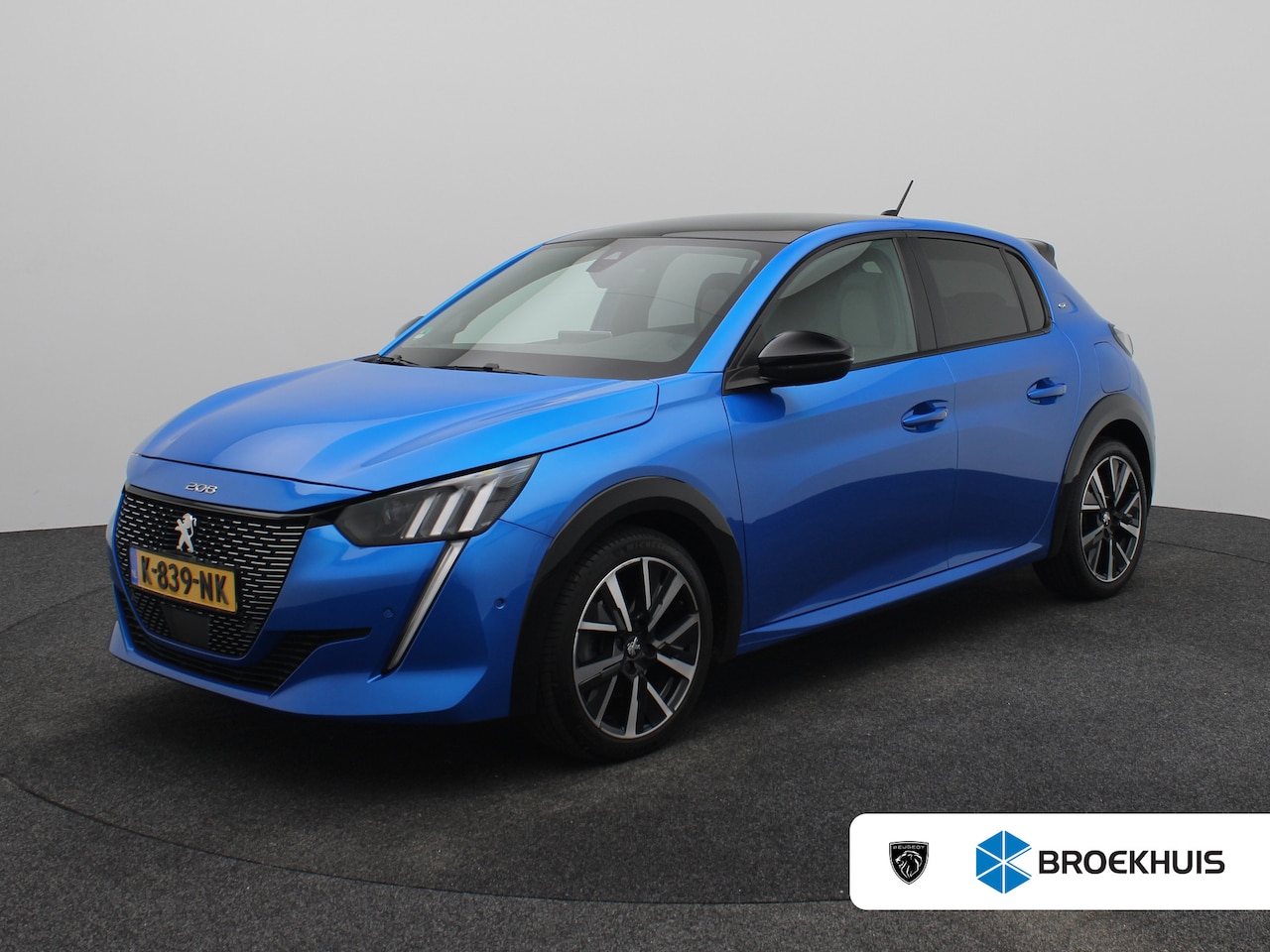 Peugeot 208 - 1.2 PureTech GT Pack | Achteruitrijcamera | Airco (automatisch) | Apple Carplay/Android Au - AutoWereld.nl