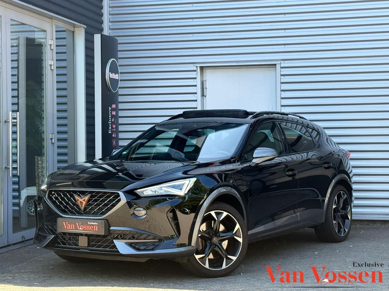 CUPRA Formentor - 1.4 e-Hybrid VZ Copper Edition|Pano|Memory|Camera|Sfeer|Carplay|245PK - AutoWereld.nl