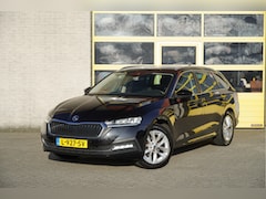 Skoda Octavia Combi - 1.0 e-TSI Automaat Business Edition Plus BJ2021 Lmv 17" | Led V+A | Pdc | Navi | Keyless e