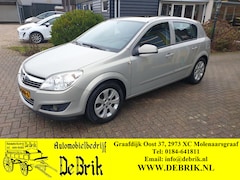 Opel Astra - 1.6 Temptation