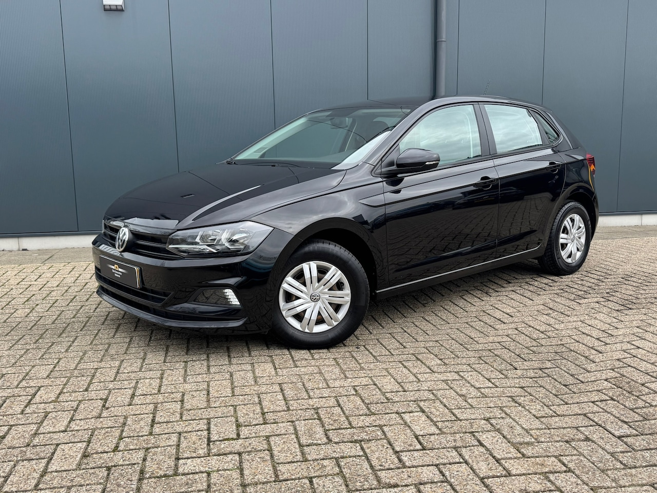 Volkswagen Polo - 1.0 MPI Comfortline * Airco * Bluetooth * Lichtsensor * - AutoWereld.nl