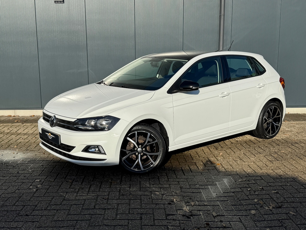 Volkswagen Polo - 1.0 TSI Comfortline * Carplay * Adaptieve Cruise Control * Airco * Lichtsensor - AutoWereld.nl