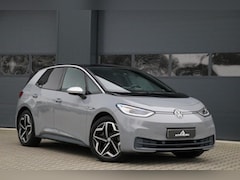 Volkswagen ID.3 - First Plus 58 kWh AppleCarplay IQ-Light Sfeerverlicht 19'' Inch Sportvelgen Camera Adaptiv