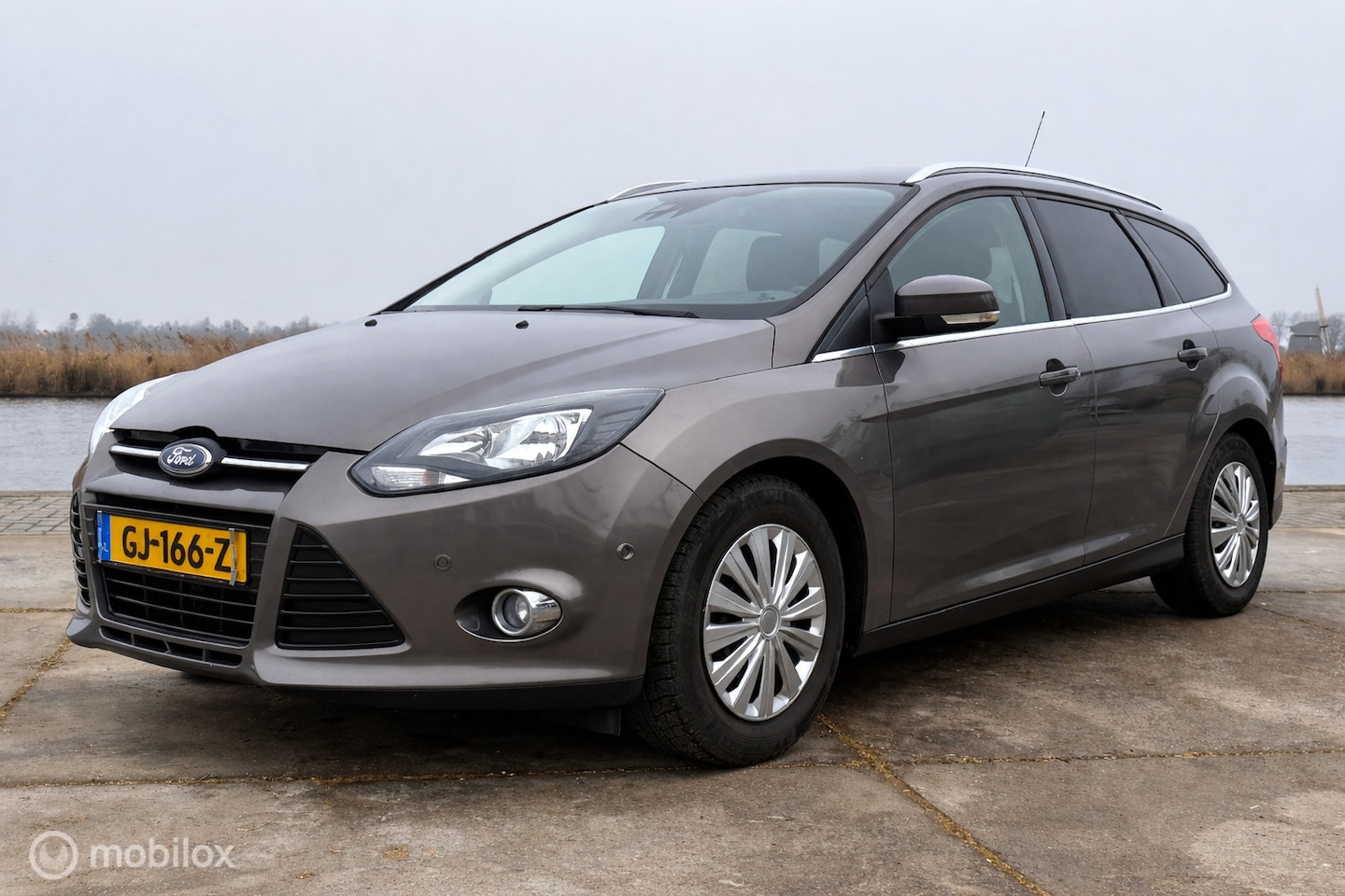 Ford Focus Wagon - 1.0 EcoBoost Titanium| Camera |Stoelverw - AutoWereld.nl