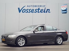 BMW 5-serie - 523i High Executive / NL-Auto / Schuifdak / Leder / Head-Up / Navi / Climate / Cruise / 18