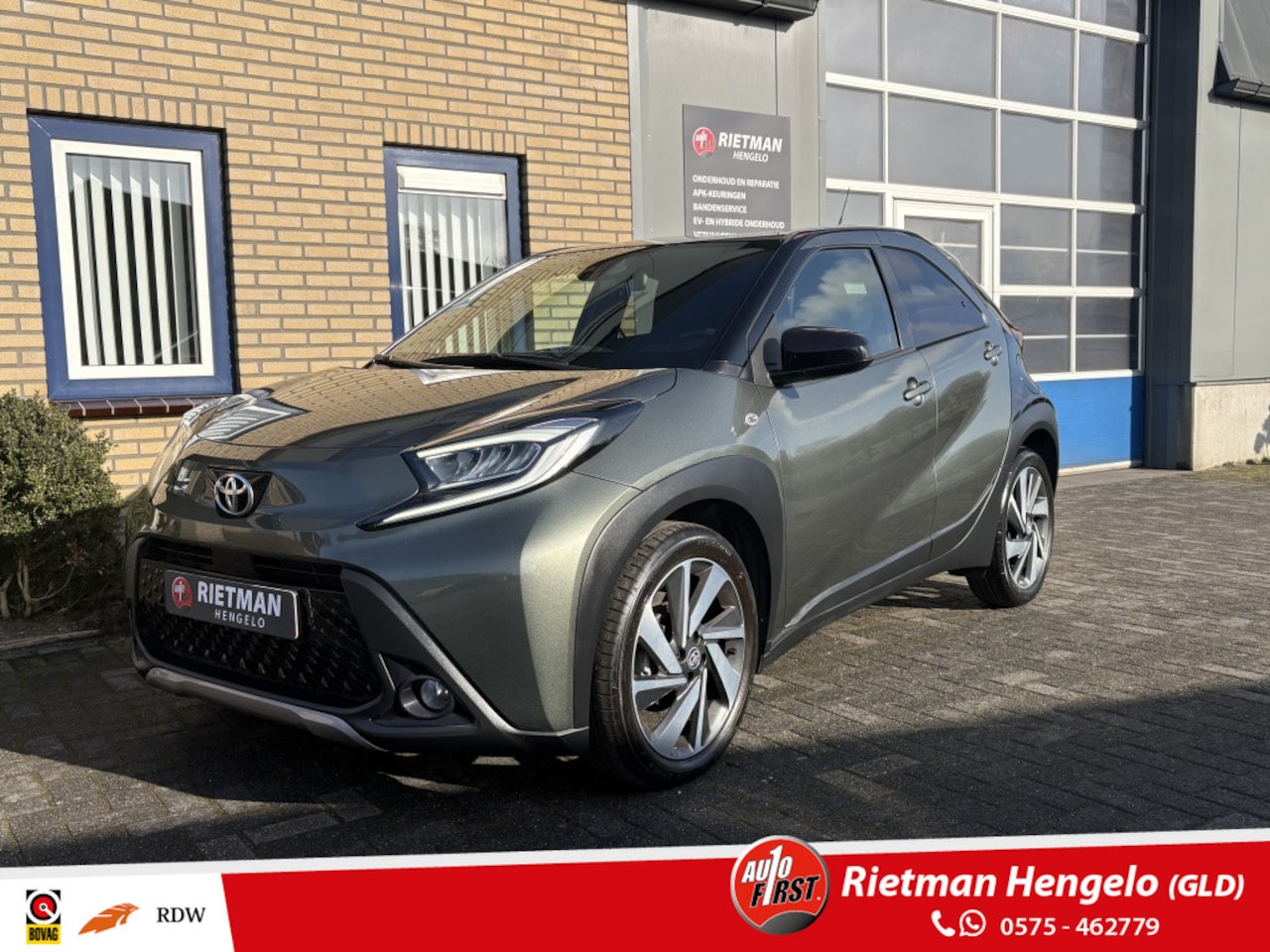 Toyota Aygo X - 1.0 VVT-i MT Envy CARPLAY-CAMERA-1E EIGENAAR-JBL - AutoWereld.nl