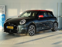 MINI John Cooper Works - XL 54.2 kWh | Adapt. Cruise | Harman & Kardon | Schuifdak | Stoel+Stuurverwarming | Keyles