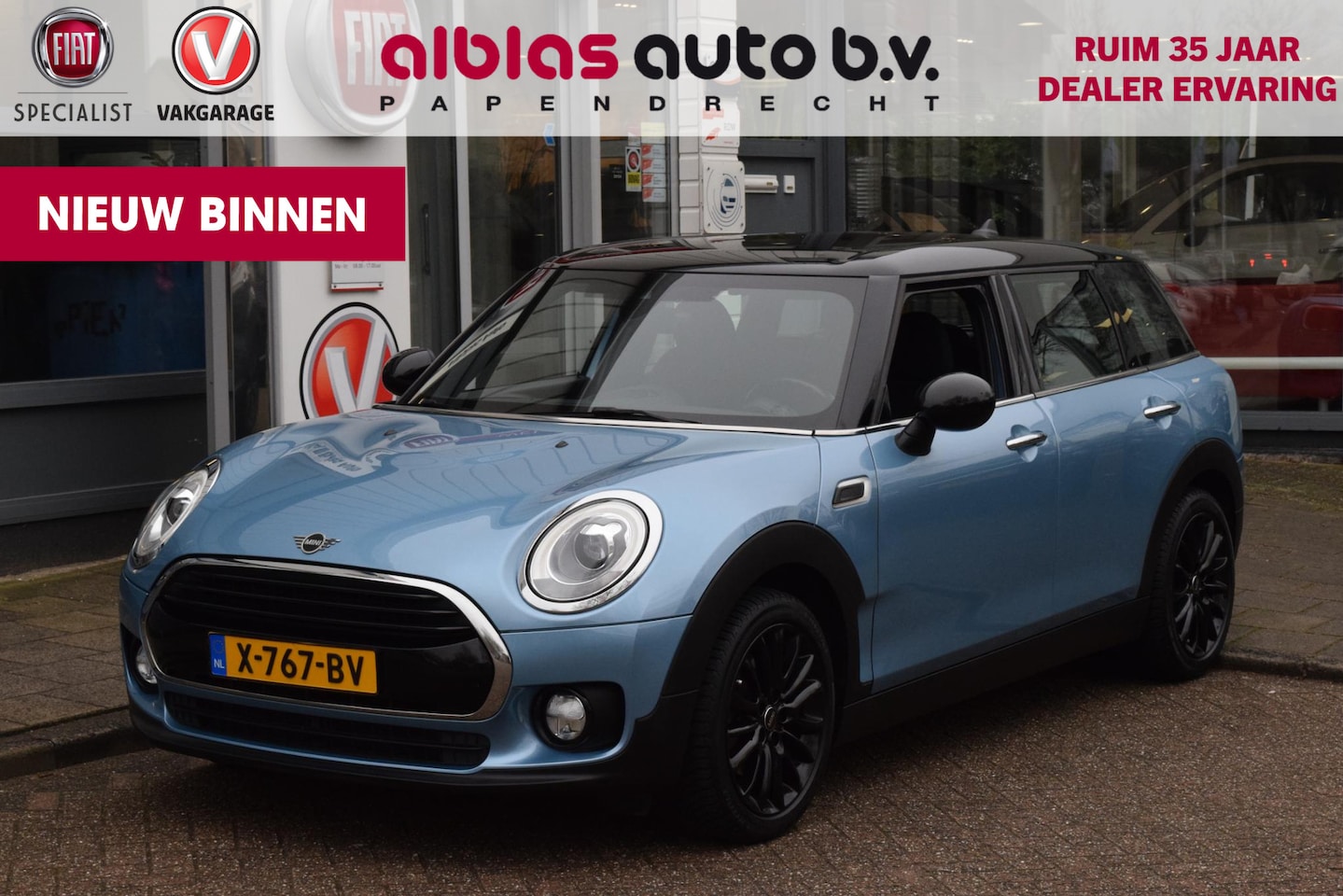 MINI Clubman - Mini 1.5 Cooper Pepper|17"|Carplay|Led|Sportstoel - AutoWereld.nl