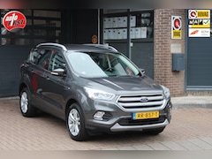 Ford Kuga - 1.5 EcoBoost Trend Ultimate // Carplay // Trekhaak // PDC // Camera
