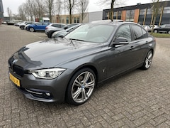 BMW 3-serie - 330e High Exec. SCHUIFDAK HUD HARMAN/KARDON
