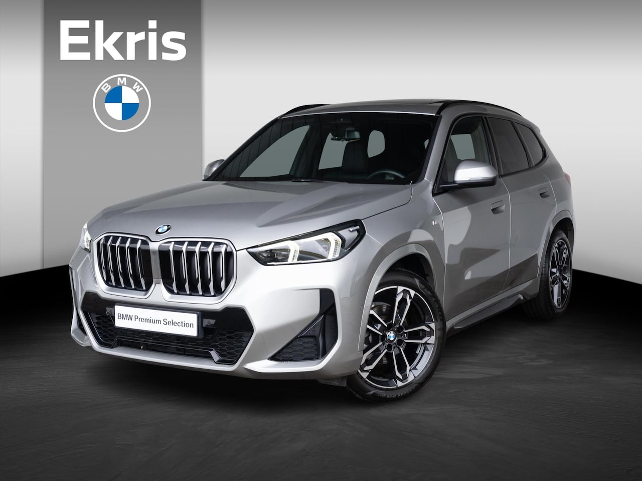 BMW X1 - sDrive18i | M Sportpakket | Travel Pack | Driving Assistant Plus | Comfort Access | Achter - AutoWereld.nl