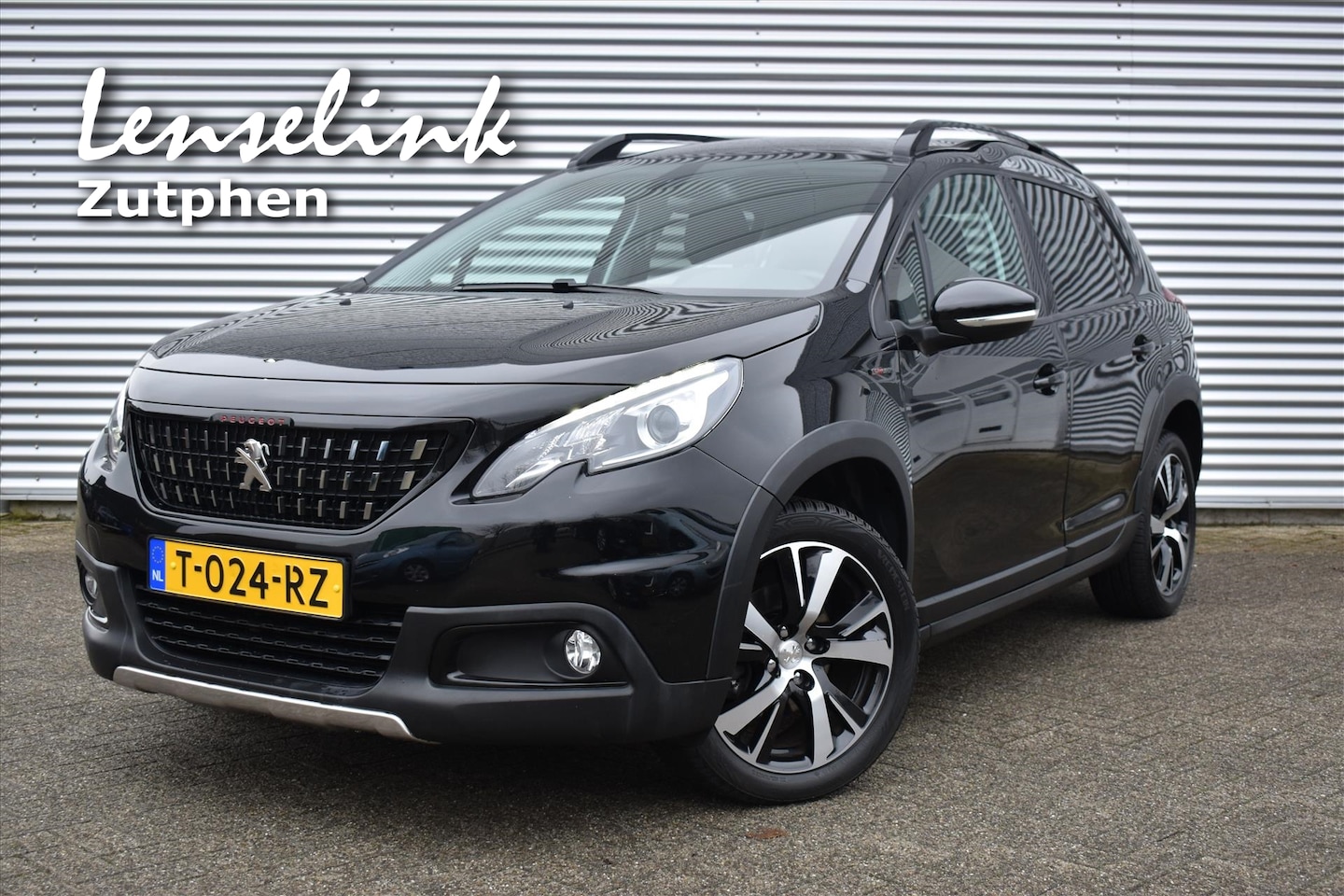 Peugeot 2008 - 1.2 GT-Line 110pk AUTOMAAT | All seasons | Distr. riem is vernieuwd | BlueTooth | Camera | - AutoWereld.nl