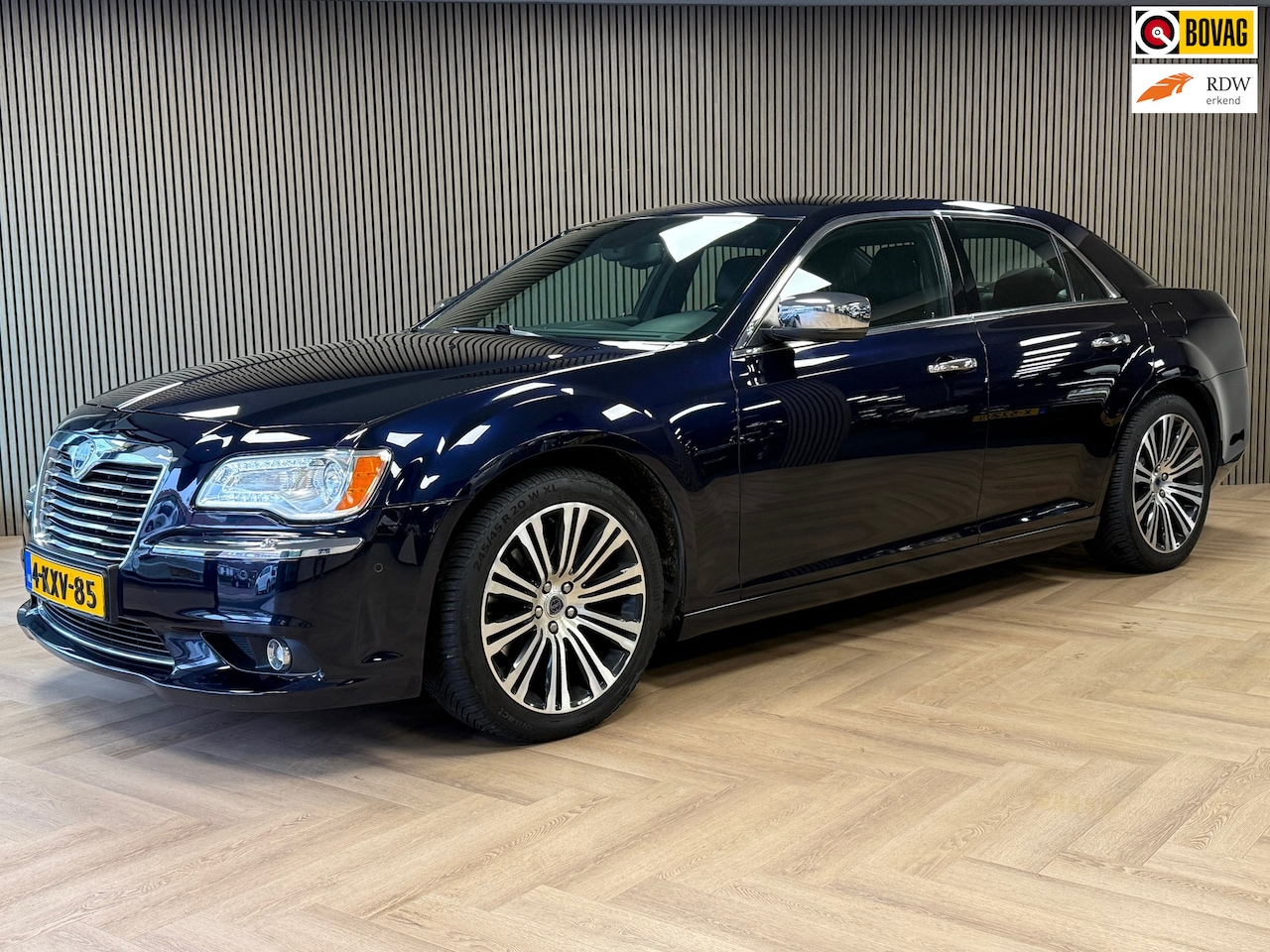 Lancia Thema - 3.6 V6 Platinum AUTOMAAT NAVIGATIE CRUISE CLIMATE CONTROL LED CAMERA PDC V+A - AutoWereld.nl