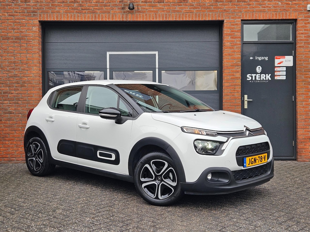 Citroën C3 - 1.2 PureTech Business Carplay LED Cruise Navi - AutoWereld.nl