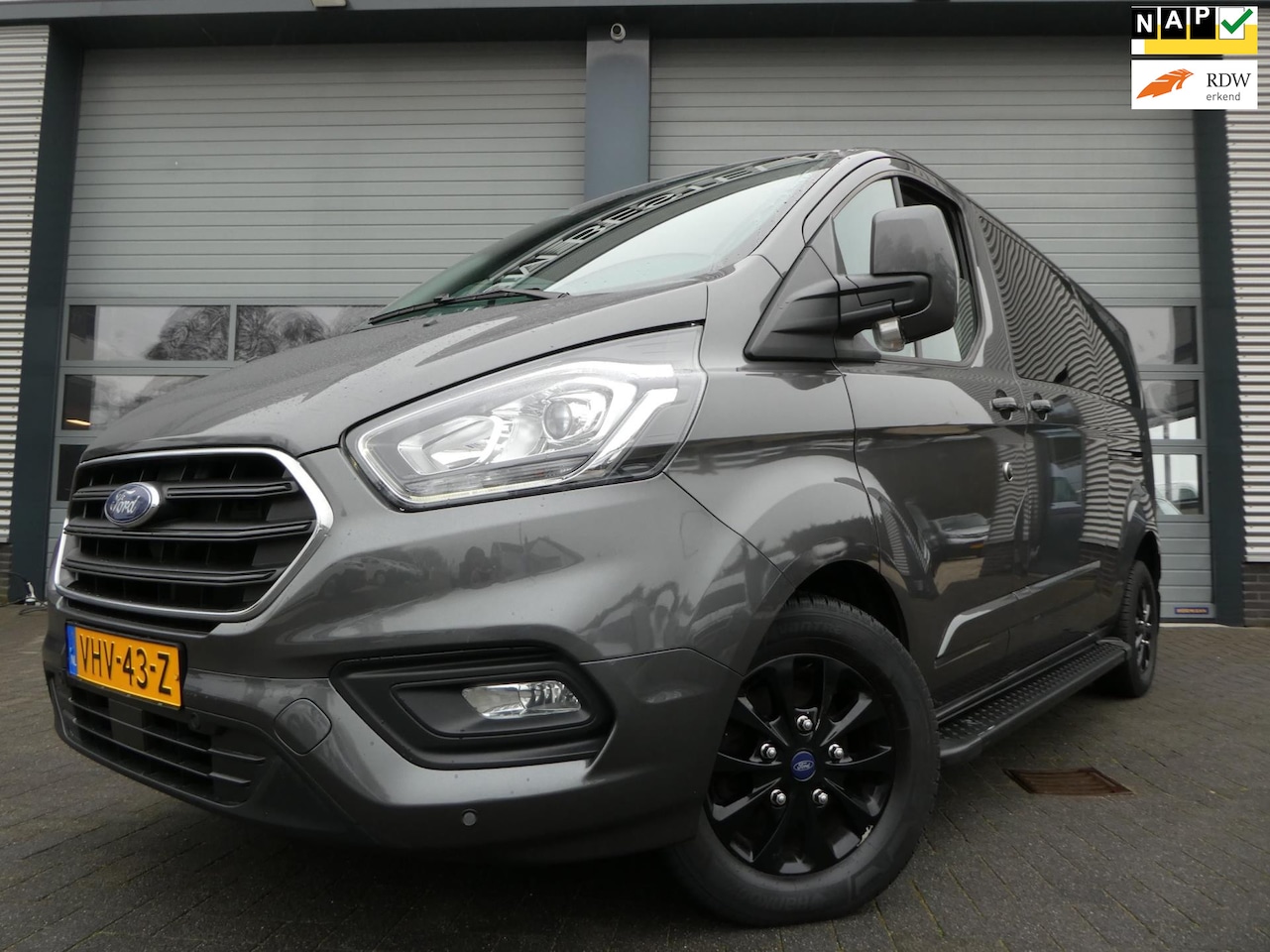 Ford Transit Custom - 320 2.0 TDCI 170pk, L2, DC, Dubbel Cabine, Automaat, Camera, LED. - AutoWereld.nl