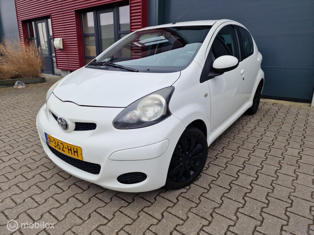 Toyota Aygo - 1.0-12V Cool / Airco / elekt. ramen / 5 deurs - AutoWereld.nl