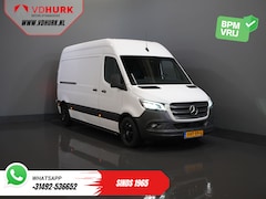 Mercedes-Benz Sprinter - 2.2 CDI Aut. L2H2 LED/ 10, 25"MBUX/ Carplay/ Laadklep/ Camera/ Trekhaak/ LMV/ Cruise/ Dode