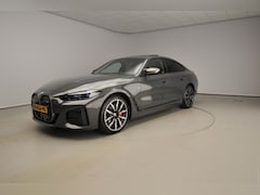 BMW i4 - Gran Coupe M50 | M-Sportpakket | Laserlicht | Leder | HUD | Schuifdak | Active cruise | El