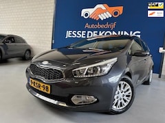 Kia Cee'd Sportswagon - 1.6 GDI Business Pack /bj.2013 / kleur: grijs / navigatie/camera/trekhaak/ APK tot 02/2027
