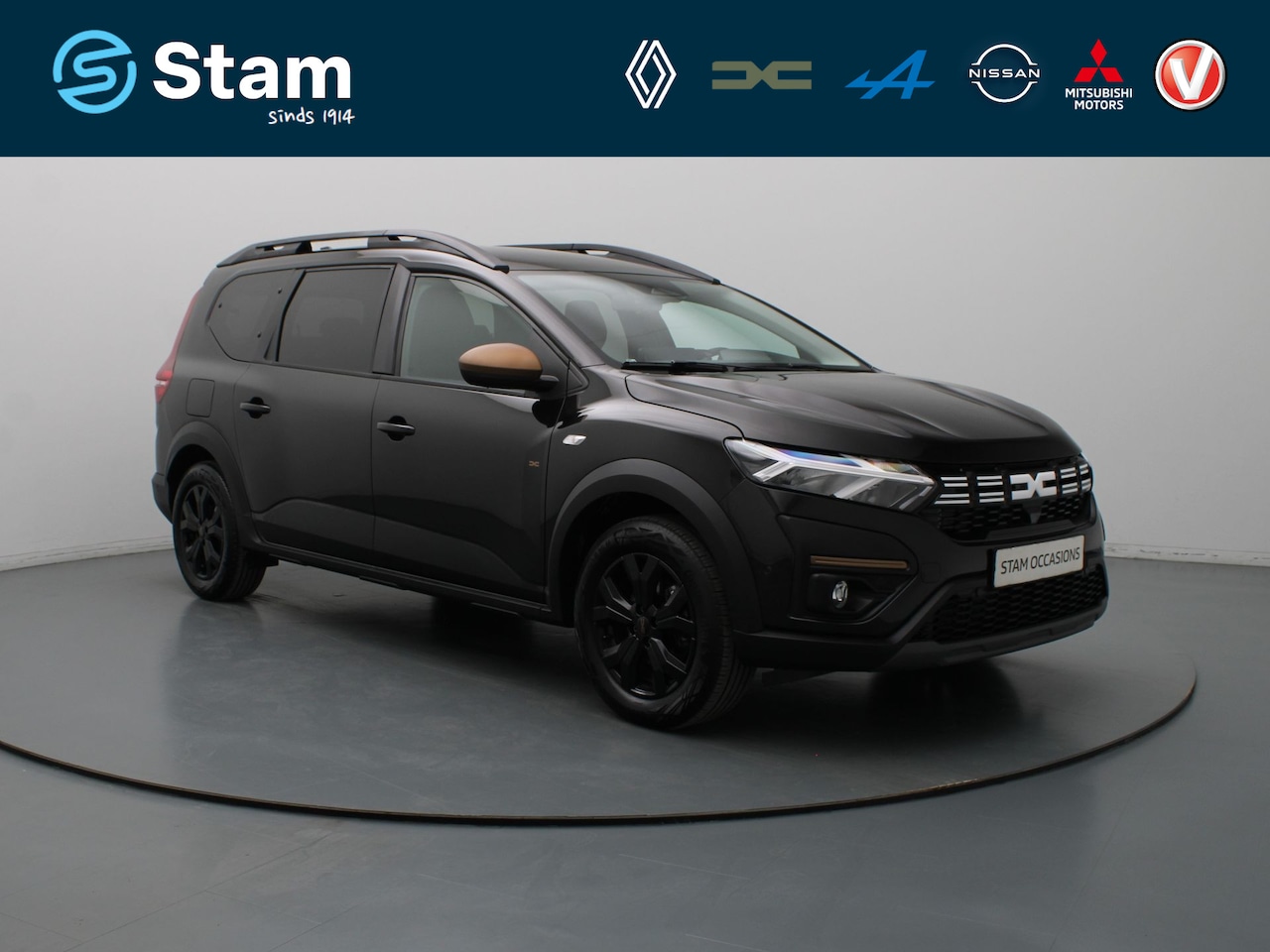 Dacia Jogger - 1.6 Hybrid 140 Extreme 7p. Camera | Cruise | Navi | Parkeersens. v+a | Stoelverw. - AutoWereld.nl
