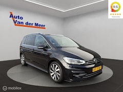 Volkswagen Touran - 1.4 TSI Highline R-line 7p / Automaat