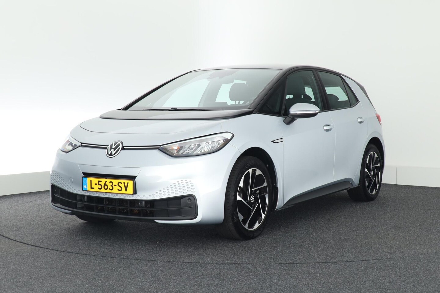 Volkswagen ID.3 - Pro 58 kWh 204pk SOH 88% Stoelverwarming Navigatie - AutoWereld.nl