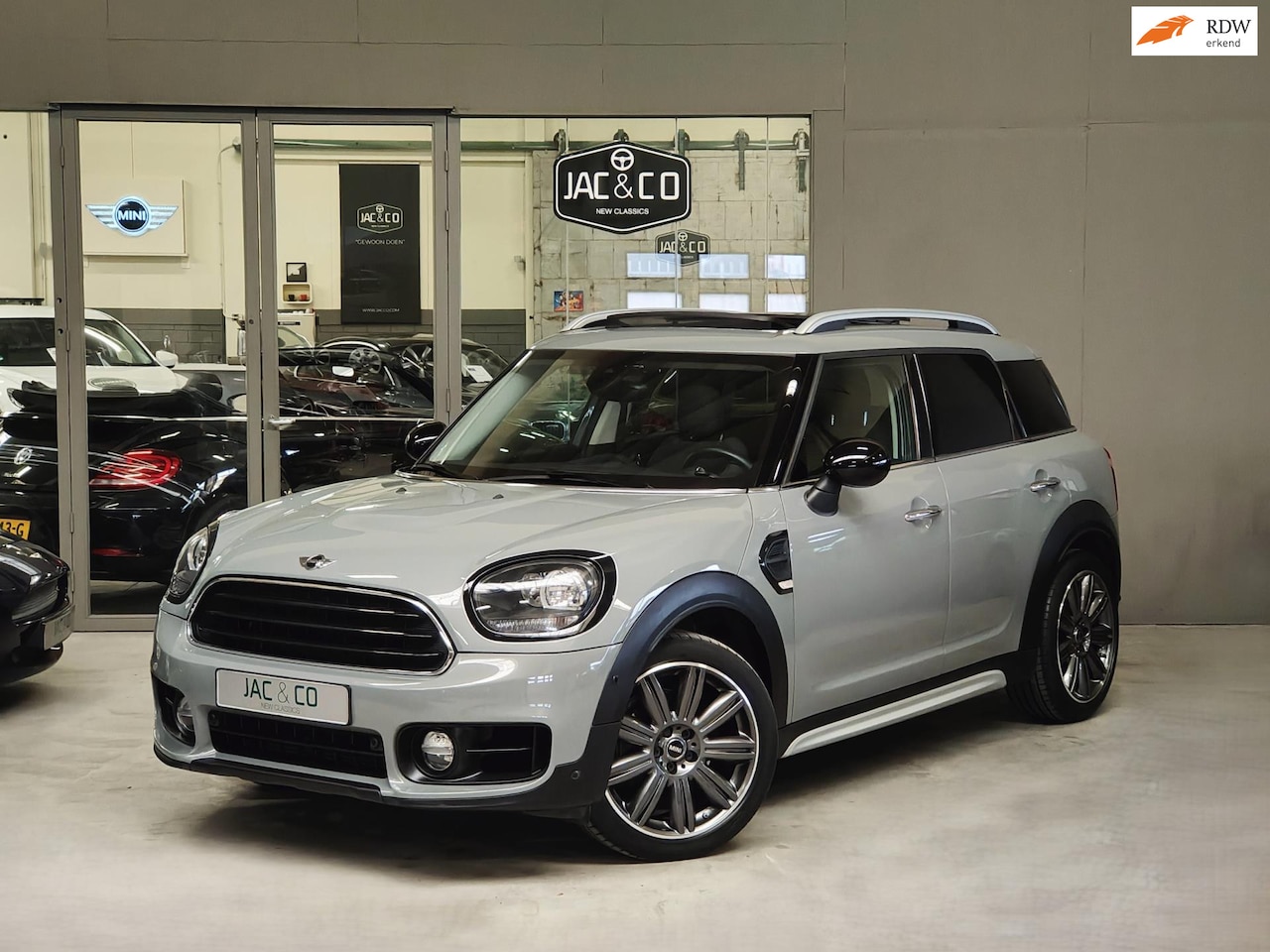 MINI Countryman - Mini 1.5 Cooper Pepper Leder Stoelverwarming Open dak - AutoWereld.nl