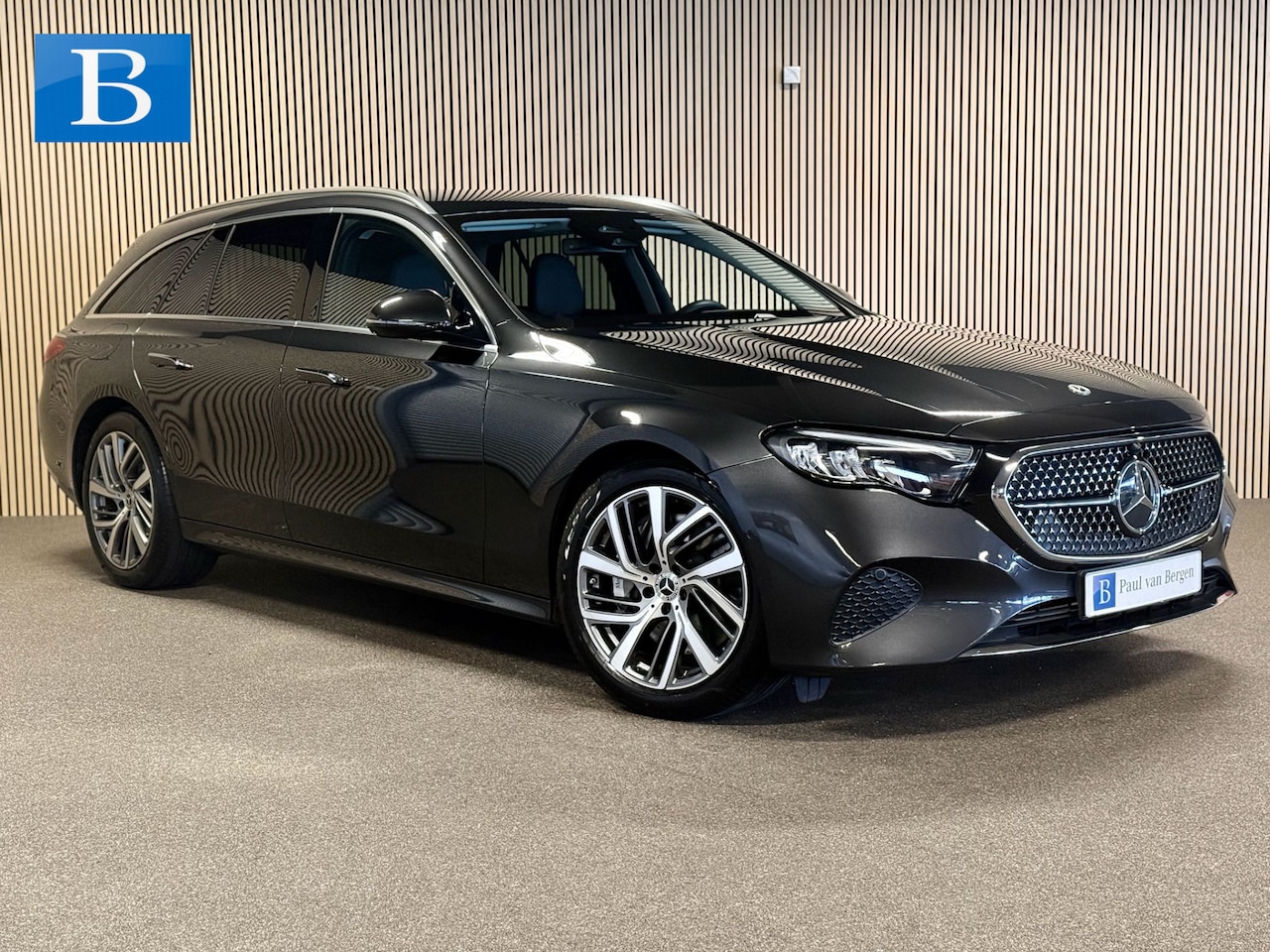 Mercedes-Benz E-klasse Estate - 300e Avantgarde Advanced-DISTRONIC-TREKHAAK-DODEHOEK-APLLE CARPLAY-COMPLEET - AutoWereld.nl
