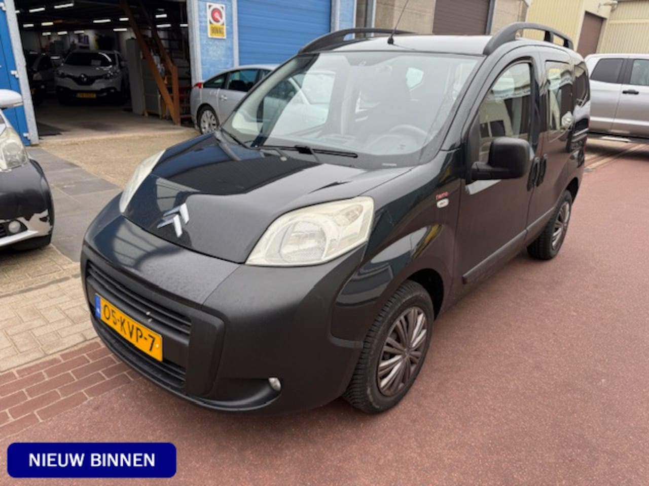 Citroën Nemo - 1.4i Multispace Airco 145.768km Nwe distributie Leuke en ruime auto met 2 schuifdeuren. AP - AutoWereld.nl