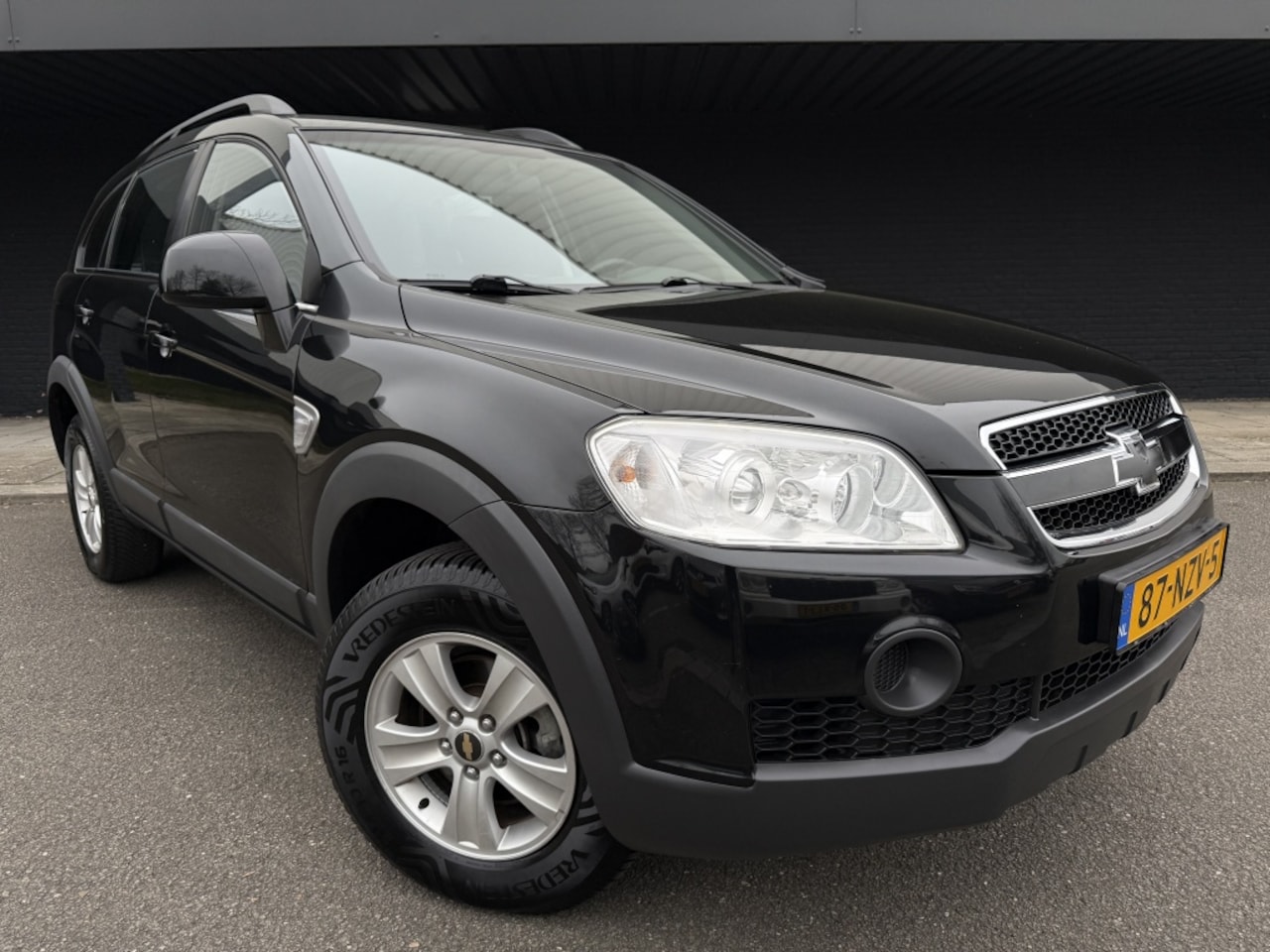 Chevrolet Captiva - 2.4i Shadow 2WD 2.4i Shadow 2WD - AutoWereld.nl
