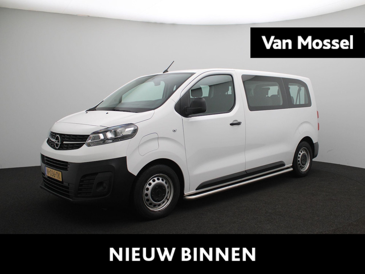 Opel Vivaro-e Combi - L2H1 75 kWh - AutoWereld.nl