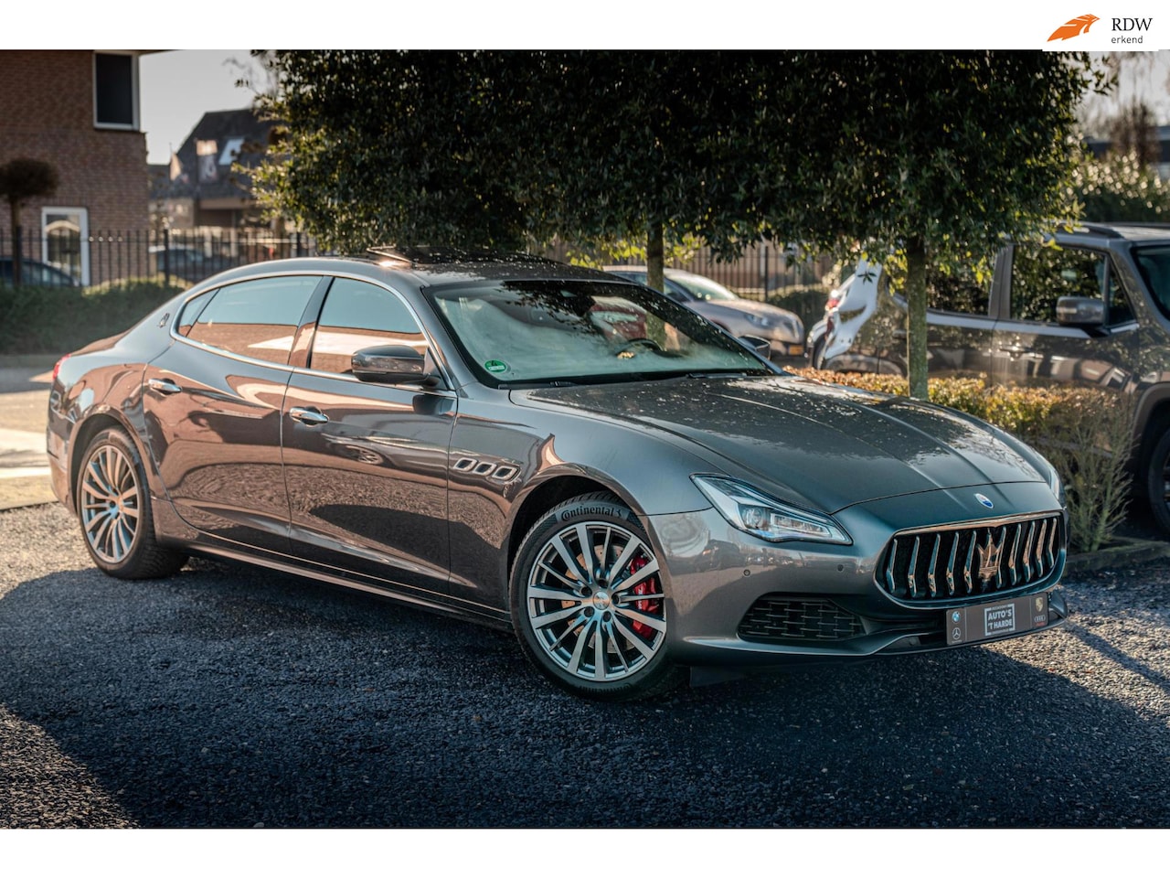 Maserati Quattroporte - 3.0 V6 TwinTurbo S 430 PK Adaptive Schuifdak H&K Keyless LED Camera 19'' - AutoWereld.nl