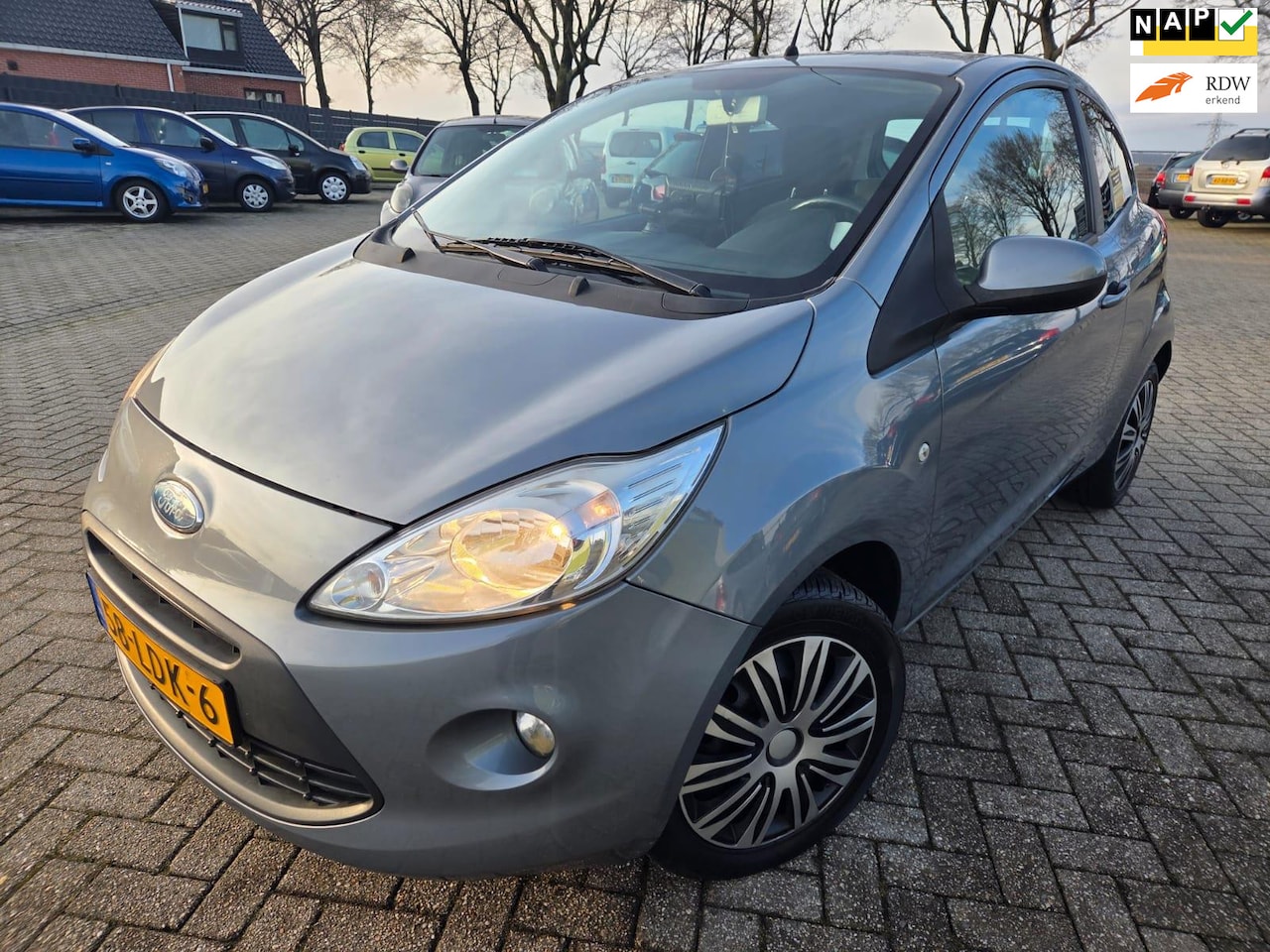 Ford Ka - 1.2 Titanium 2010. Airco/Mistlampen/Apple carplay etc.. APK 08-2026 - AutoWereld.nl