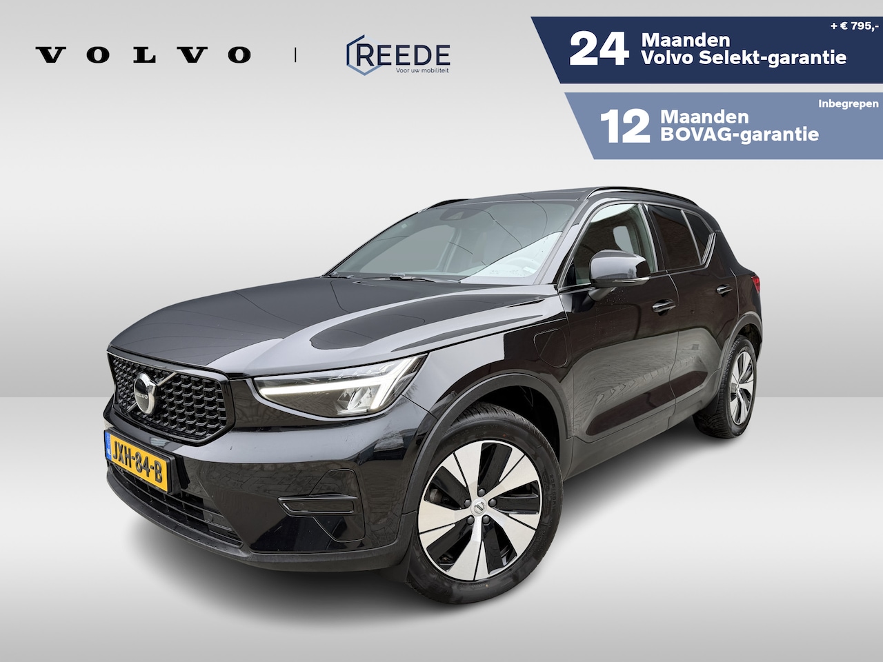 Volvo XC40 - 1.5 T4 Plug-in hybrid Plus Dark Panorama dak | Getint glas | Stoel en Stuurverwarming - AutoWereld.nl