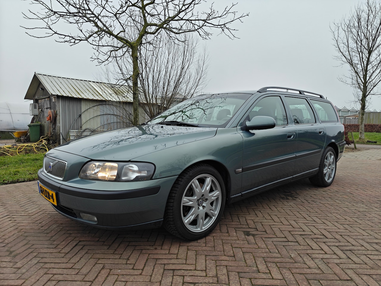 Volvo V70 - 2.4 T - AutoWereld.nl