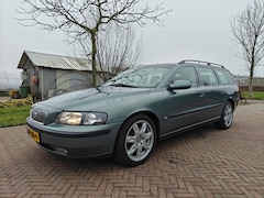 Volvo V70 - 2.4 T