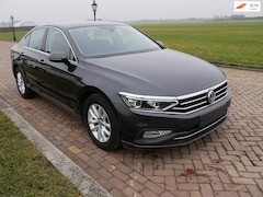 Volkswagen Passat - 1.6 TDI STYLE DSG 120 CLIMA NAVI * 13499 NETTO