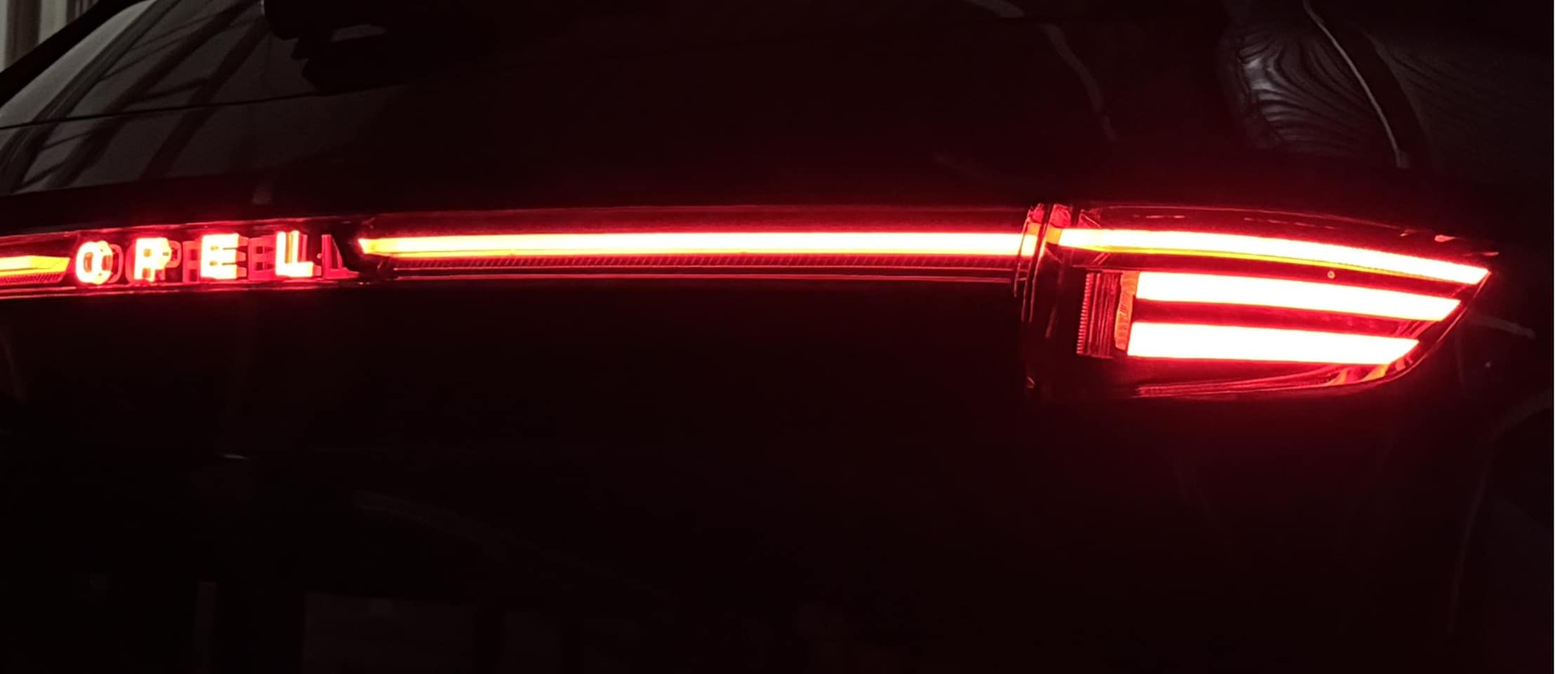 Opel Grandland - 1.2 Turbo Hybrid GS 1.2 Turbo Hybrid GS 145 Pk, Airco/ECC, Navigatie, Camera, - AutoWereld.nl