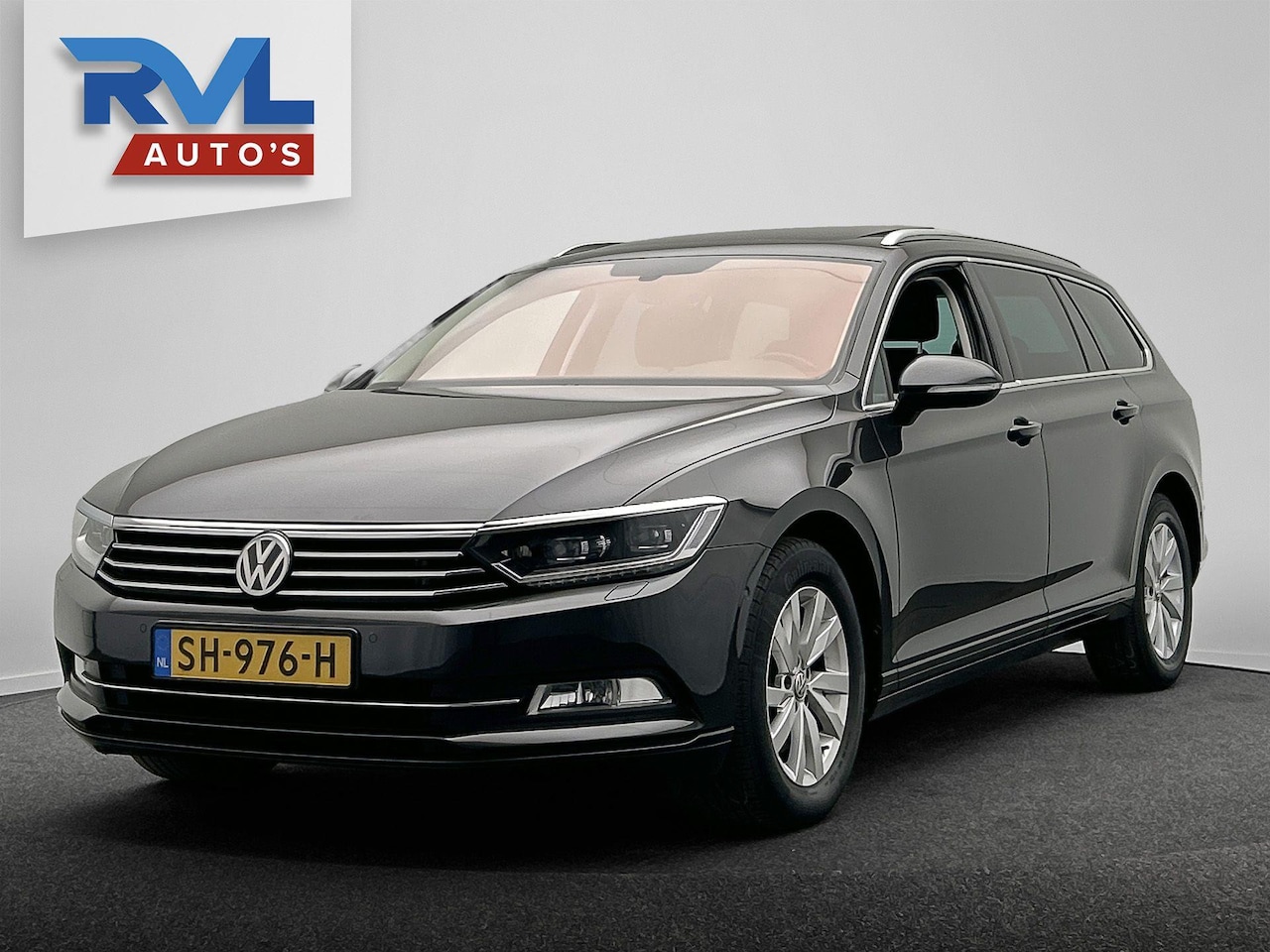 Volkswagen Passat Variant - 2.0 TDI Comfortline Business Panormadak Adaptieve cruise Stoel Verwarming Carplay org. Ned - AutoWereld.nl